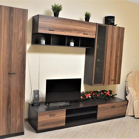 У Князя Лева Поряд Площі Ринок At Duke'S Aparment Next To Rynok Square Apartment Lviv Bagian luar foto